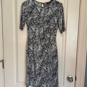Apt 9 Size XS black & beige dress